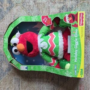 Holiday Giggles Elmo NIP